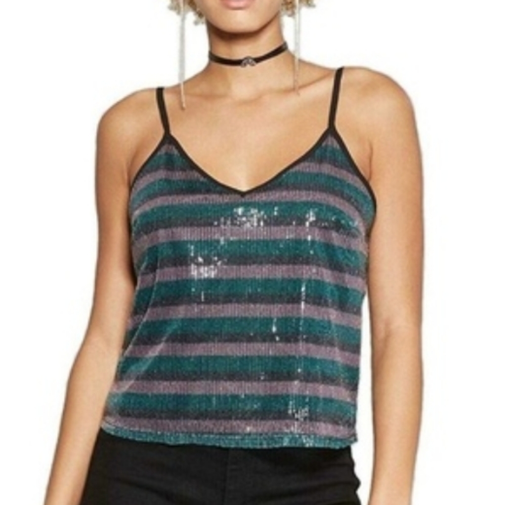 🤑 5 for $25 NWT Wild Fable Sequined Camisole Tee
